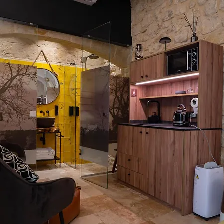 The Mdina Heritage Boutique - By Luxury International Bed and Breakfast